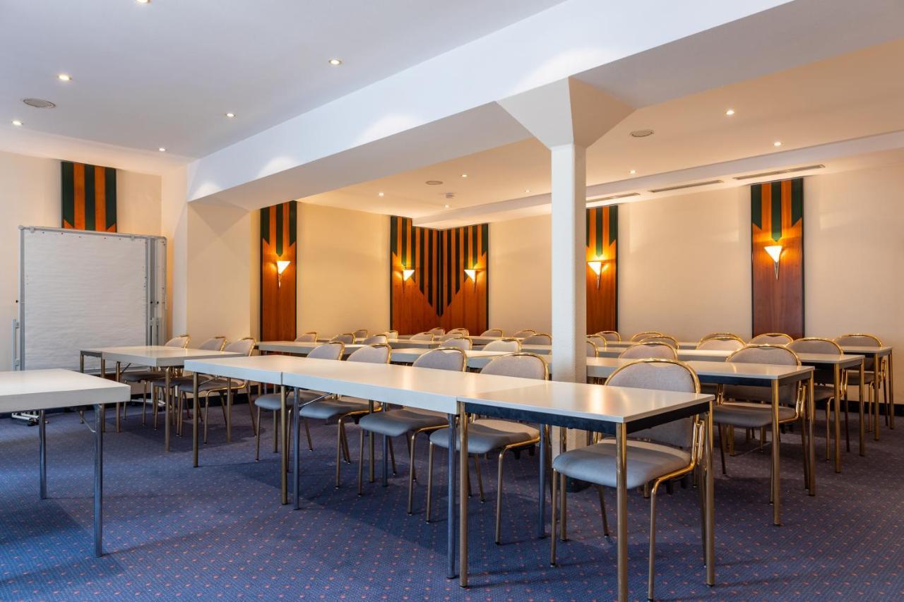 Trip Inn Hotel Esplanade, Duesseldorf Экстерьер фото