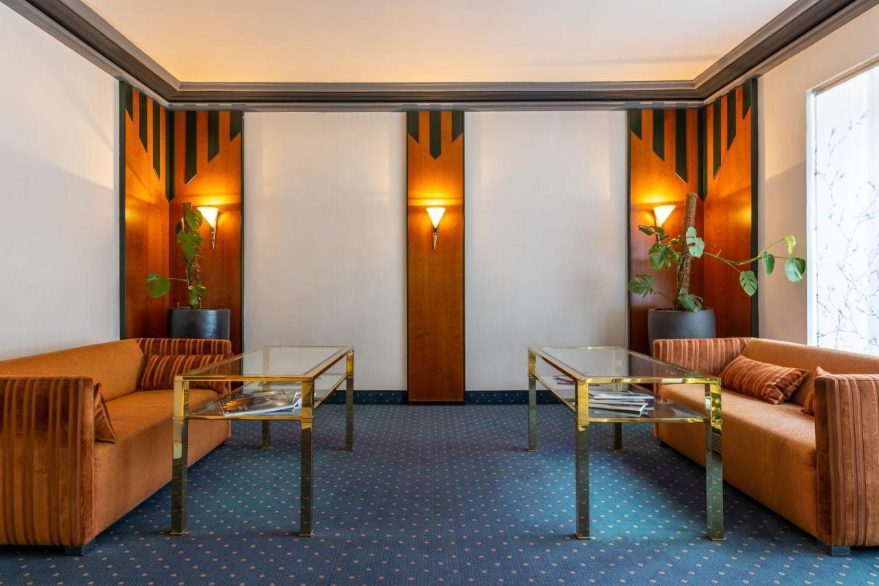 Trip Inn Hotel Esplanade, Duesseldorf Экстерьер фото